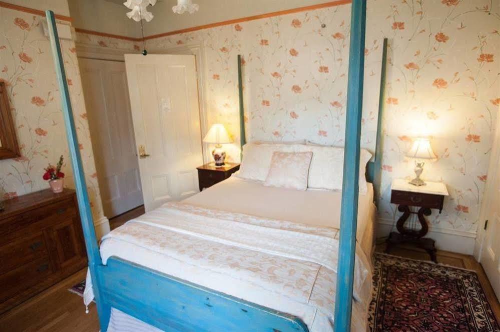 Camellia Inn Healdsburg Εξωτερικό φωτογραφία